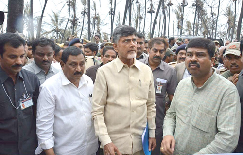 Ministers visit GAIL mishap site