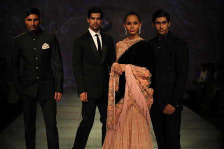 Tarun Tahiliani showcases at Bridal Fashion Week