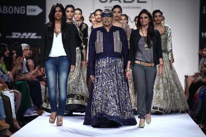 Monica- Karishma showcase collection at LFW
