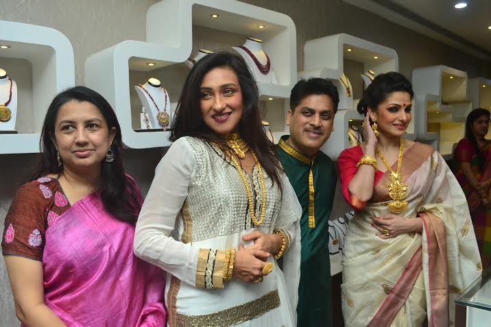 Shyam Sundar Co. Jewellers opens showroom in Behala
