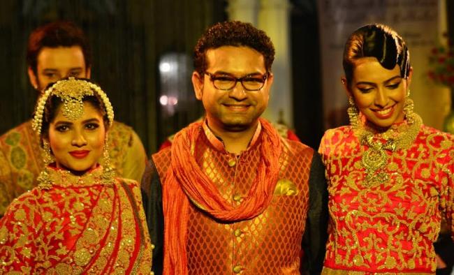 Paayel walks the ramp at  'Calcutta Oh Kolkata' 