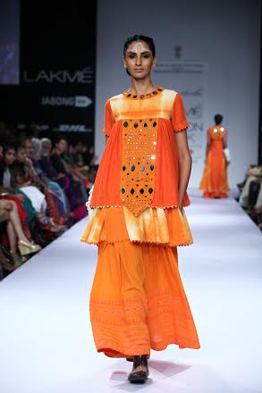 Sonal Singh Chauhan walks ramp at LFW