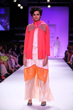 Krishna Mehta showcases collection at LFW