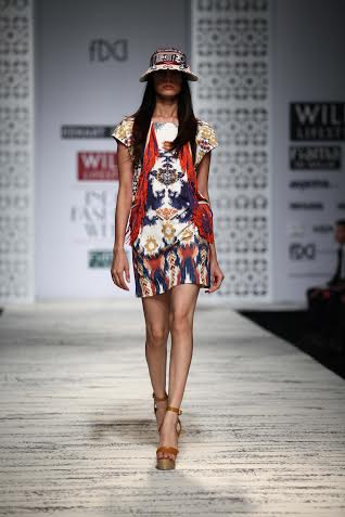 Hemant and Nandita showcase their collection at  WLIFW 