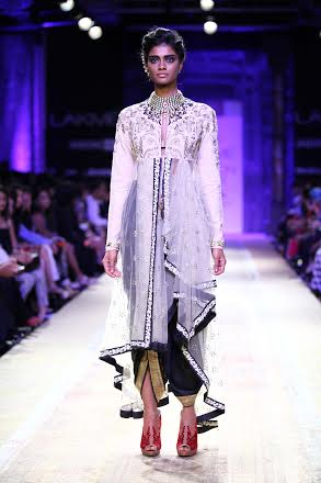 Jacqueline walks the ramp at Lakme Fashion Week