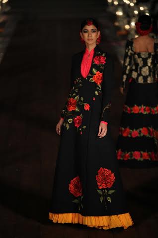 Rohit Bal showcases his collection at WLIFW 