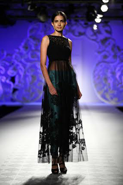 ICW Delhi: Varun Bahl showcases collection