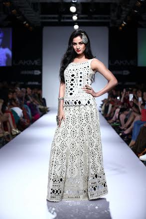 Sonal Singh Chauhan walks ramp at LFW