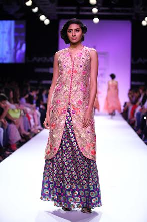 Krishna Mehta showcases collection at LFW