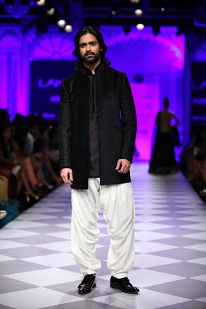 Anita Dongre showcases her collection at LFW