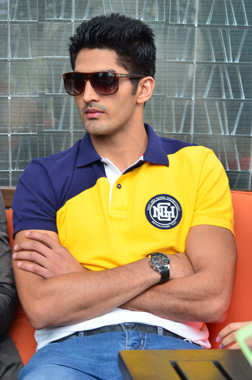 Akshay Kumar, Ashvini Yardi gears up for 'Fugly'