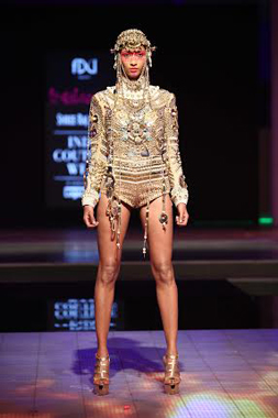 Manish Arora showcases Indian at ICW Delhi