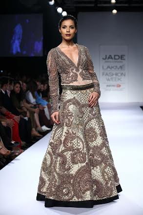 Monica- Karishma showcase collection at LFW