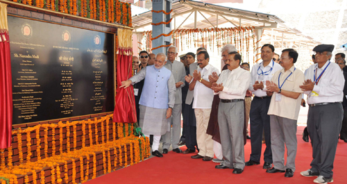 Shri Narendra Modi dedicating the newly constructed railway line 
