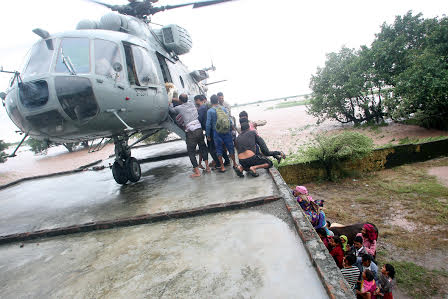 J&K floods: IAF continues rescue operations 