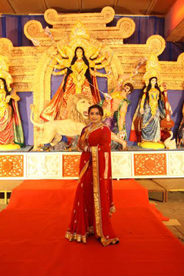 Rani celebrates Durga Puja