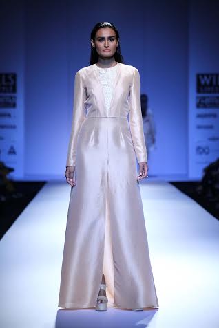 Designer Nachiket Barve showcases collection at WLIFW