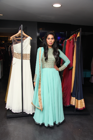 Bhopal film actress Fagun Thakrer spotted at fashion launch