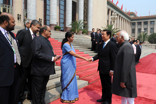 Hamid Ansari inspecting the Guard of Honour