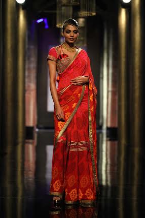 Shraddha Kapoor walks for JJ Valaya at IBFW