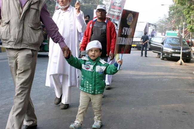 Kolkata walks in solidarity with victims of Peshawar tragedy