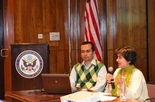 Dr.Esha Niyogi De speaks on films in Kolkata