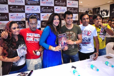 Rituparna, Debojit launch 'Panchforon'