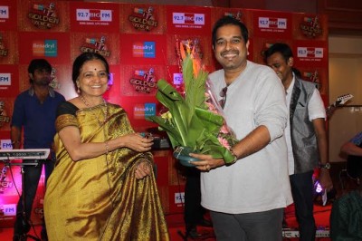Shankar Mahadevan kicks off the Season Finale of the Benadryl BIG Golden Voice
