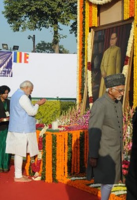  Modi paying floral tributes to Bodhisatva Babasaheb Dr. B.R. Ambedkar on his 59th Mahaparinirvan Diwas, in New Delhi 