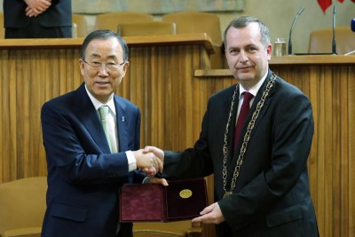 Prague: Ban urges shared global responsibility for better future