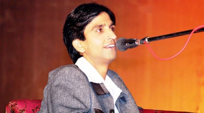 Kumar Vishwas has total assets of Rs 3.8 cr