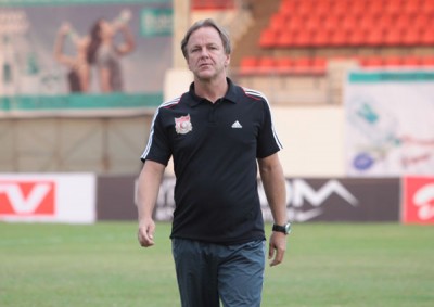 Pune FC part ways with coach 