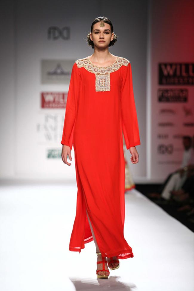 Wills Fashion Week: Pia Pauro