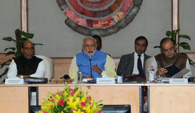PM Modi meets CMs over Planning Commission