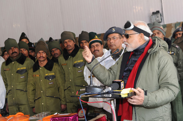  Modi arrives at Siachen Base Camp