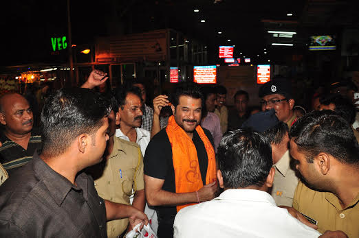 Anil Kapoor visits Siddhivinayak Temple