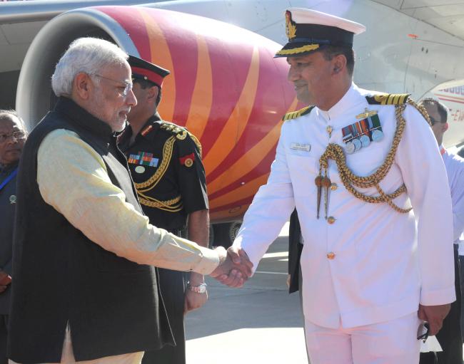 Narendra Modi arrives in Nay Pyi Taw