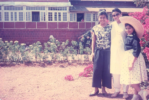 Tanishaa launches Facebook page 