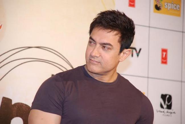 P.K. song launched in Delhi by Aamir, HIrani