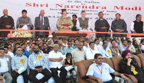 Shri Narendra Modi arrives at Kargil Airport