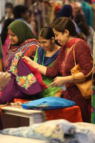 'Aalishan Pakistan' sees huge surge in visitors on second day