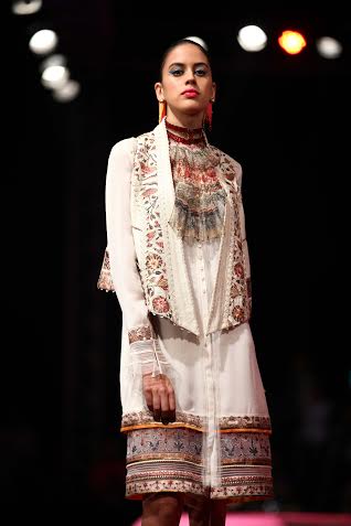 Models walk for Tarun Tahiliani 