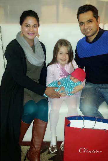 Veena Malik, Khattak launches a charitable organization in UK