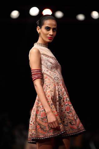 Models walk for Tarun Tahiliani 