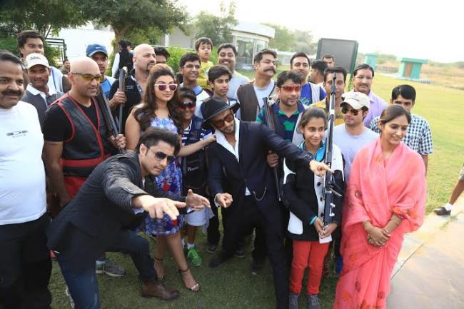 'Kill Dil' actors visit Jaipur