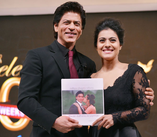 Shahrukh,Kajol celebrate 1000 weeks of DDLJ