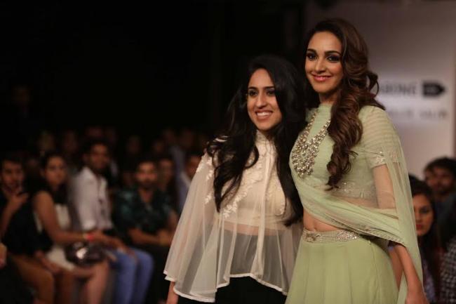 LFW: Shilpa Reddy and Ridhi Mehra presented amazing style directions  at Jabong stage