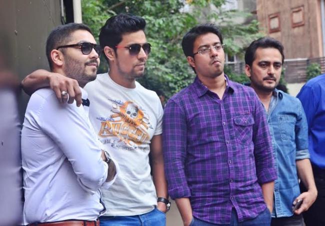 Randeep Hooda visits Kolkata to promote 