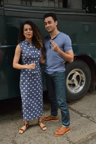 Imran, Kangana promotes 'Katti Batti' at suburban Mumbai studio