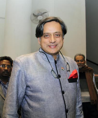 Shashi Tharoor attends Apeejay Kolkata Literary Festival